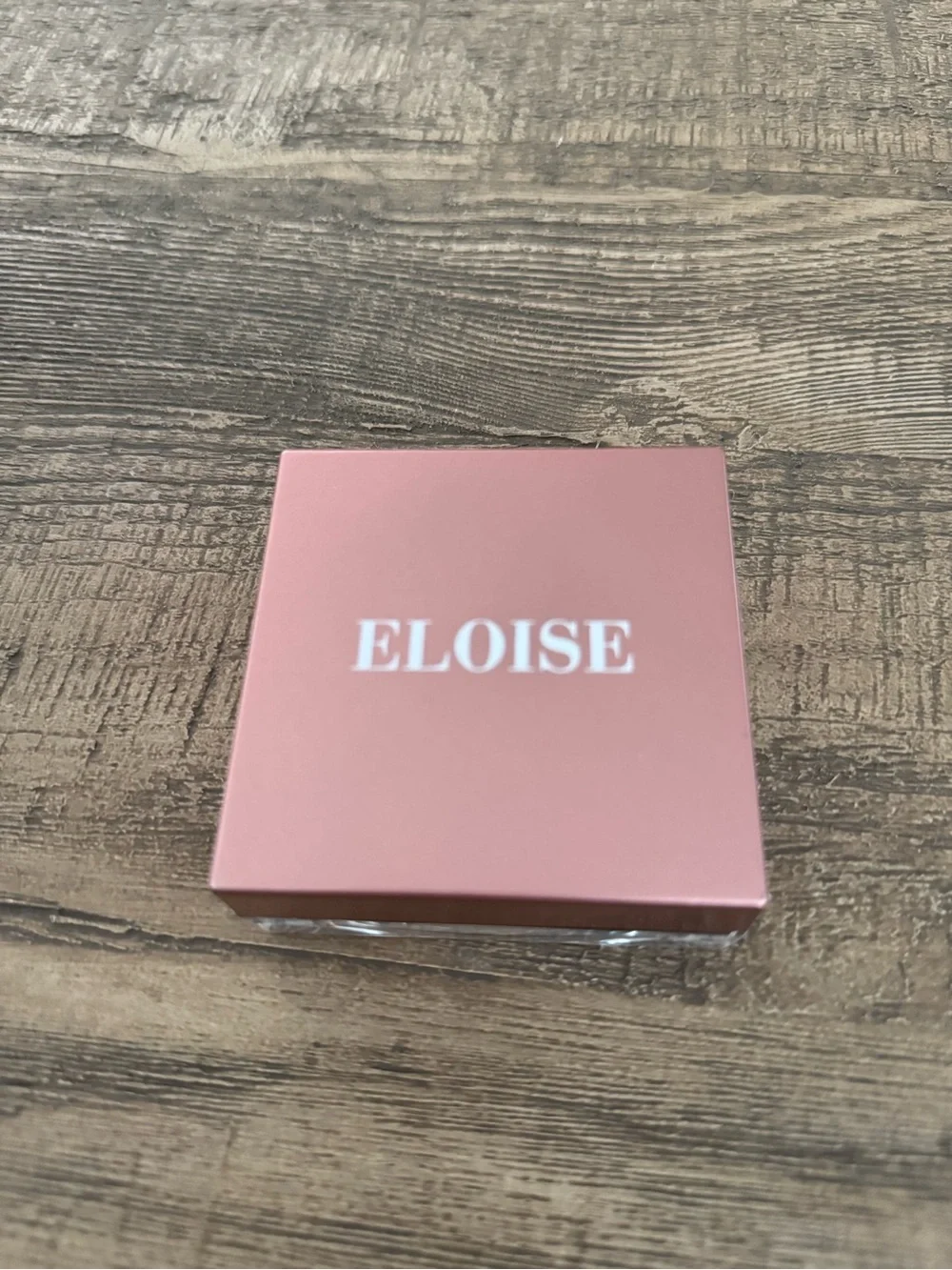 Eloise Flawless Loose Setting Powder in Color Vanilla